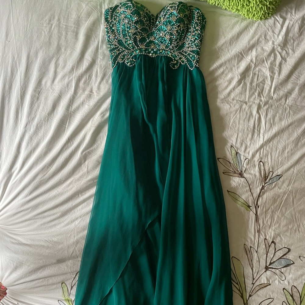 Angela and Alison, size 4, beautiful green sequinned strapless evening dress